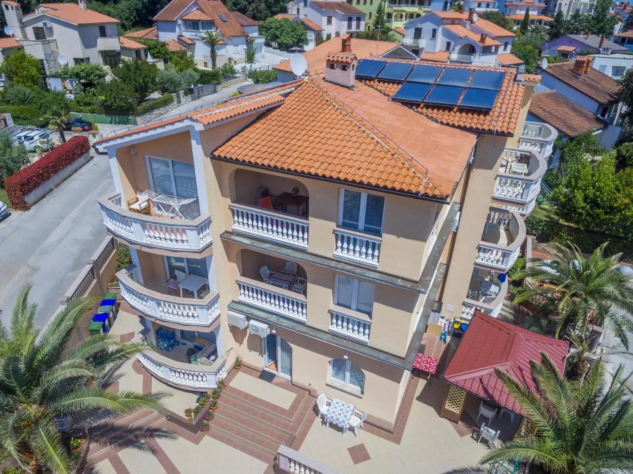 Apartments Canaria Pula Dış mekan fotoğraf
