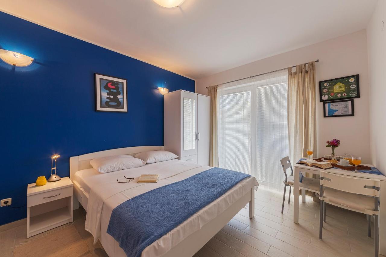 Apartments Canaria Pula Dış mekan fotoğraf