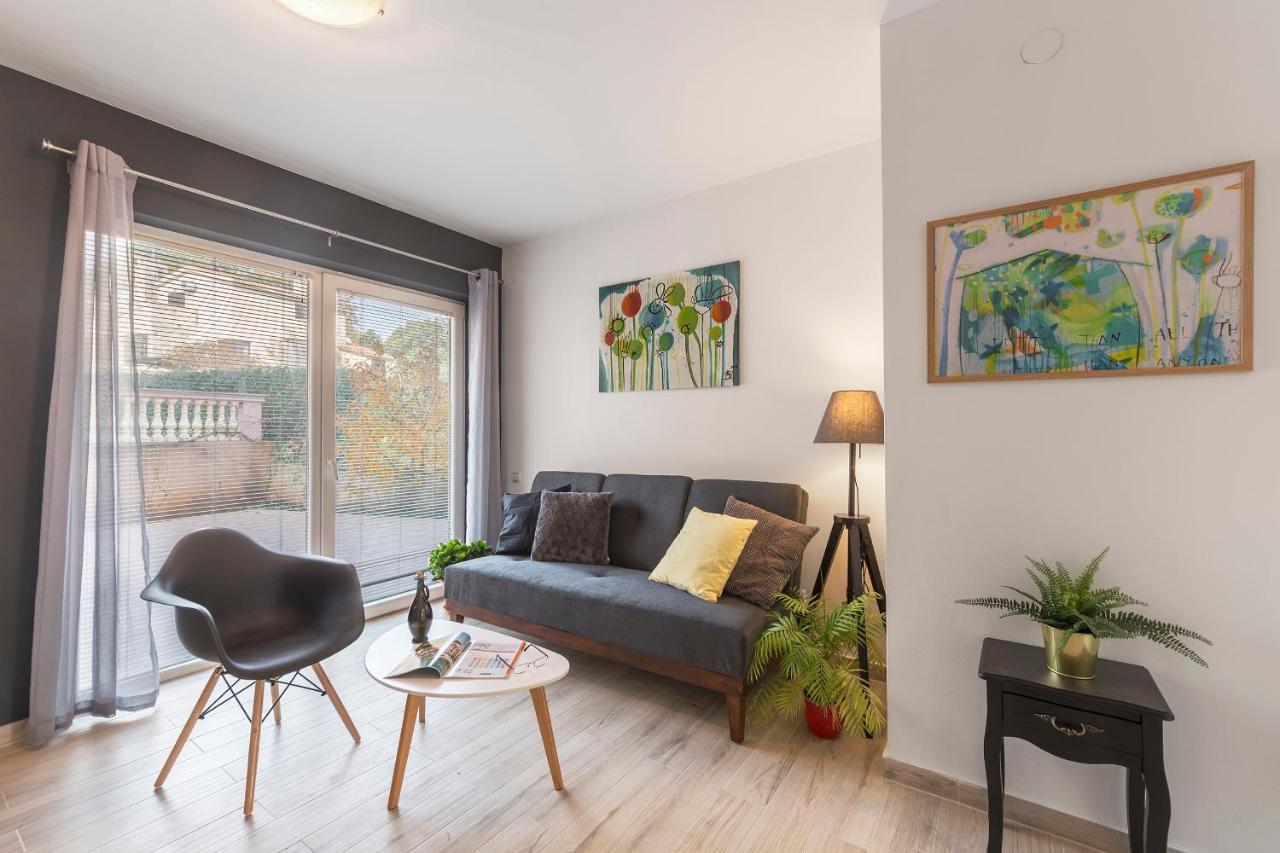 Apartments Canaria Pula Dış mekan fotoğraf