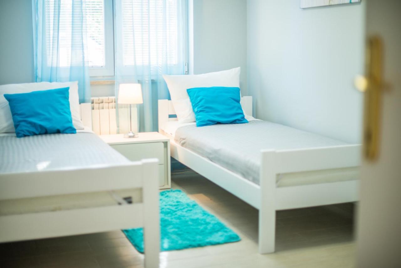 Apartments Canaria Pula Dış mekan fotoğraf